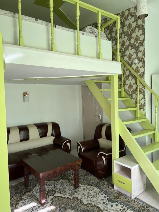 Anisa- Hostel Dusjanbe Eksteriør bilde