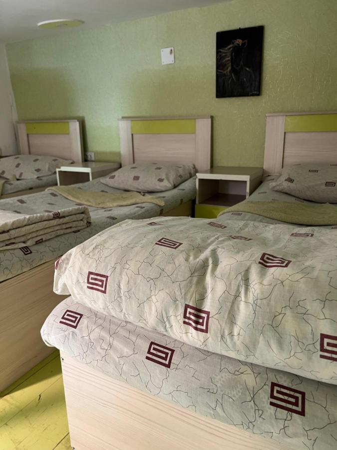 Anisa- Hostel Dusjanbe Eksteriør bilde
