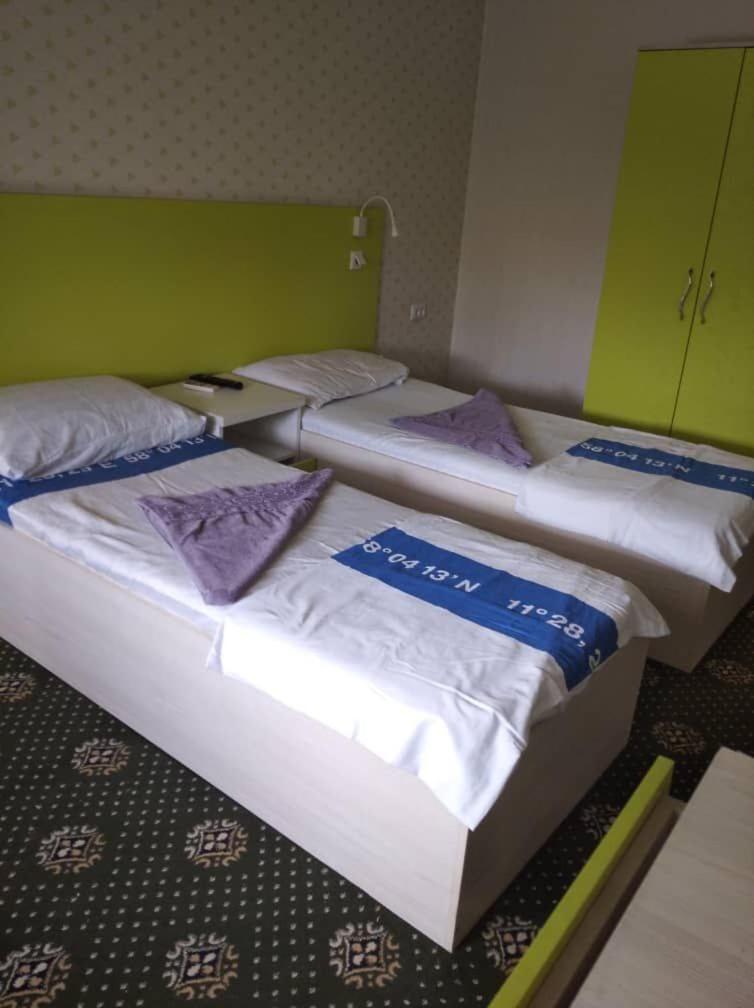 Anisa- Hostel Dusjanbe Eksteriør bilde